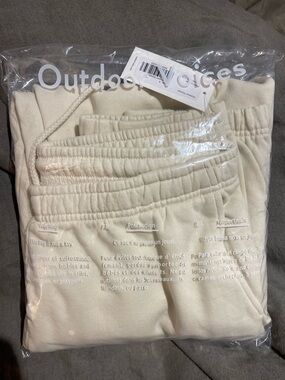 NWT Outdoor Voices Organic Sweatpant